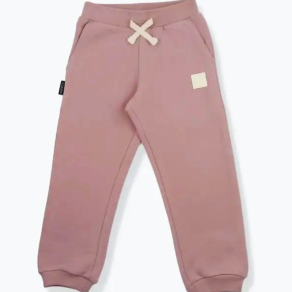 Cozy Kids Joggers in Soft Pink